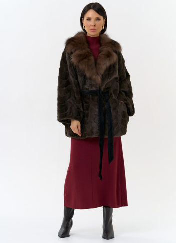 Шуба из меха норки с воротником из меха лисы