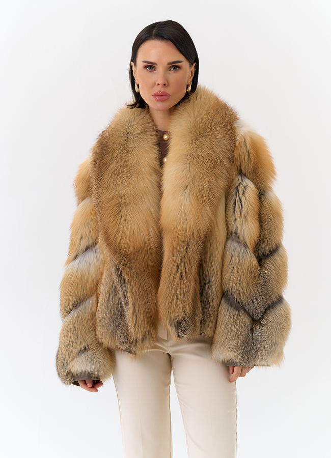 Укороченная шуба из меха рыжей лисы модель № 32501 в рассрочку
