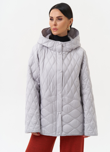 Женская стеганая куртка с капюшоном