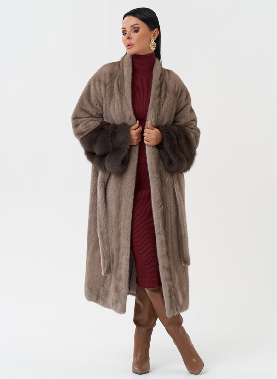 Шуба из меха скандинавской норки