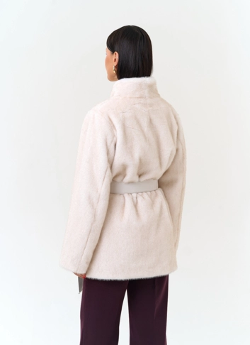 Женская шуба из эко меха