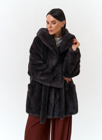 Шуба из меха норки с капюшоном