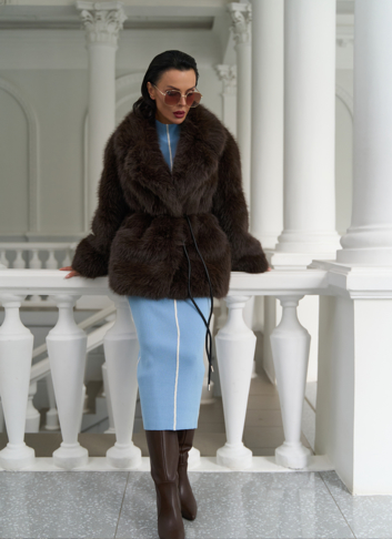 Женская шуба из эко меха с английским воротником