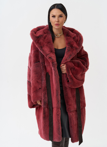 Шуба из меха кролика с капюшоном