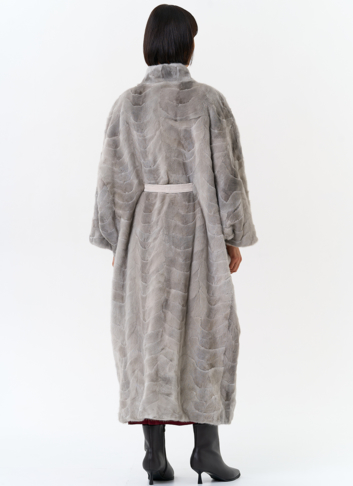 Шуба из меха норки с поясом