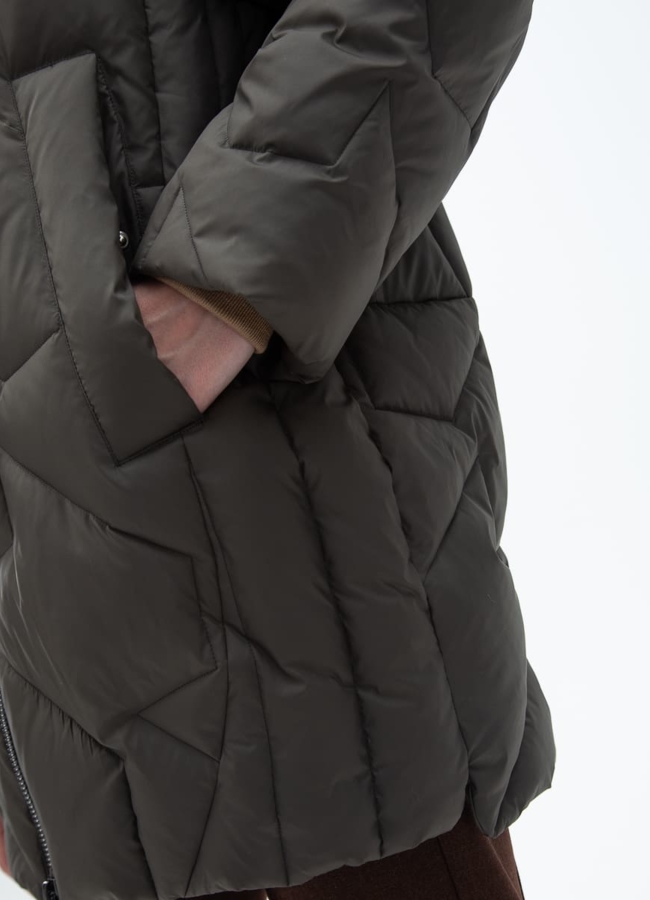 Женский удлиненный пуховик  капюшоном модель № 31150 универмаг малина