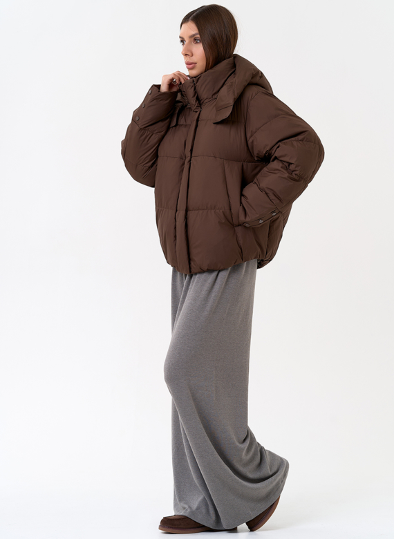 Женский пуховик с капюшоном