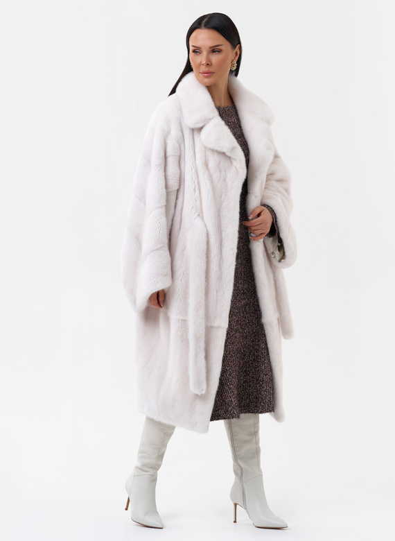 Белая норковая шуба