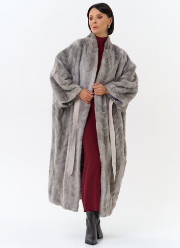 Шуба из меха норки с поясом