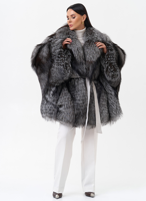 Шуба из чернобурой лисы