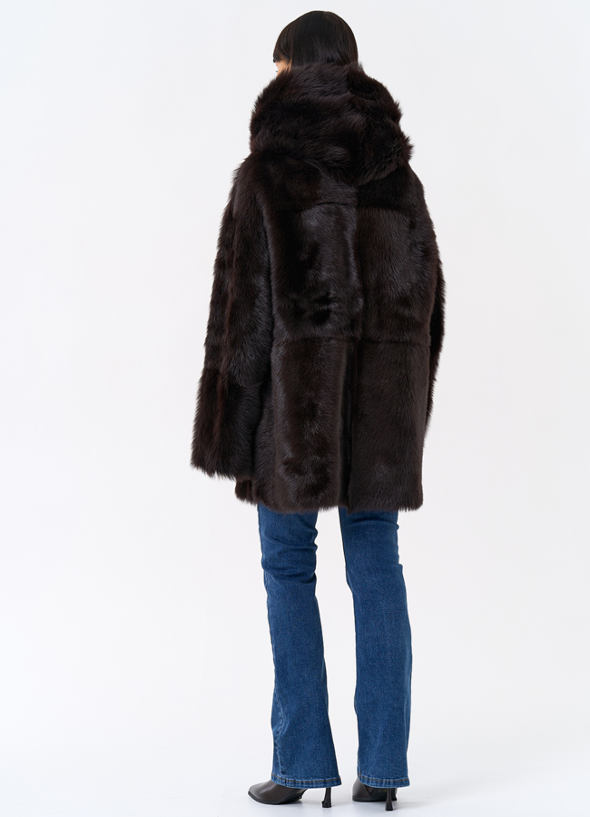 Женская двухсторонняя дубленка с капюшоном модель № 31851 универмаг малина